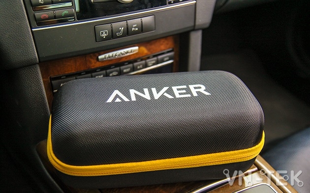 anker a1501 1 - Đánh giá pin sạc dự phòng có khả năng kích điện cho ô tô chết ắc quy