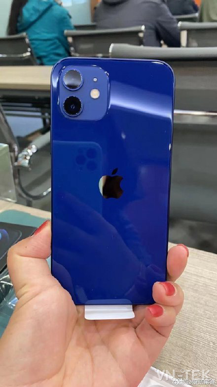 iphone12 mau blue - Lộ diện bảng màu các mẫu IPhone 12 Series khiến dân tình ngỡ ngàng